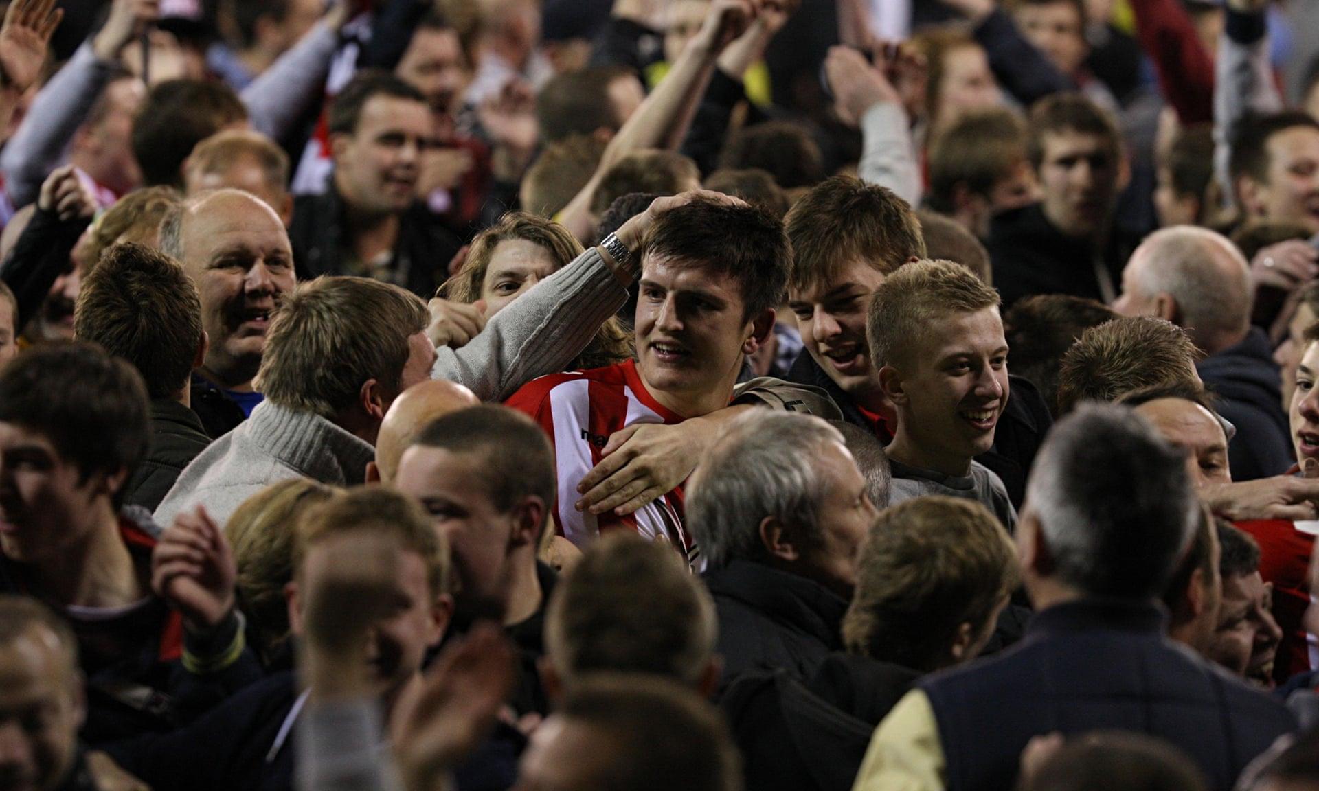 决定采取行 决定采取行